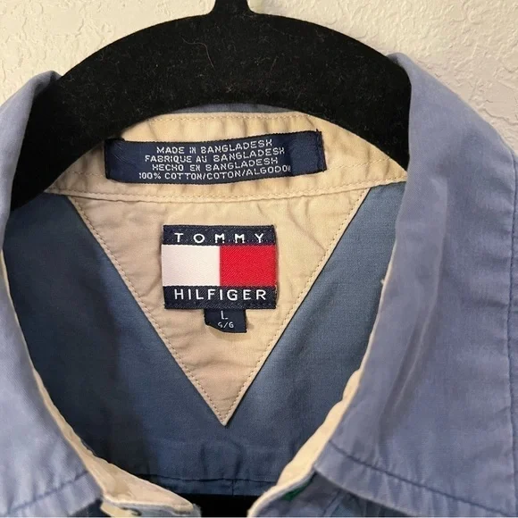 Tommy Hilfiger cobalt blue button up short sleeved shirt, L, logo on pocket. - Picture 3 of 10